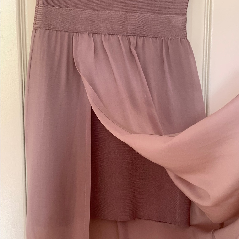 Stretta Mauve Formfitting Overlay Cocktail Dress - Picture 4 of 5